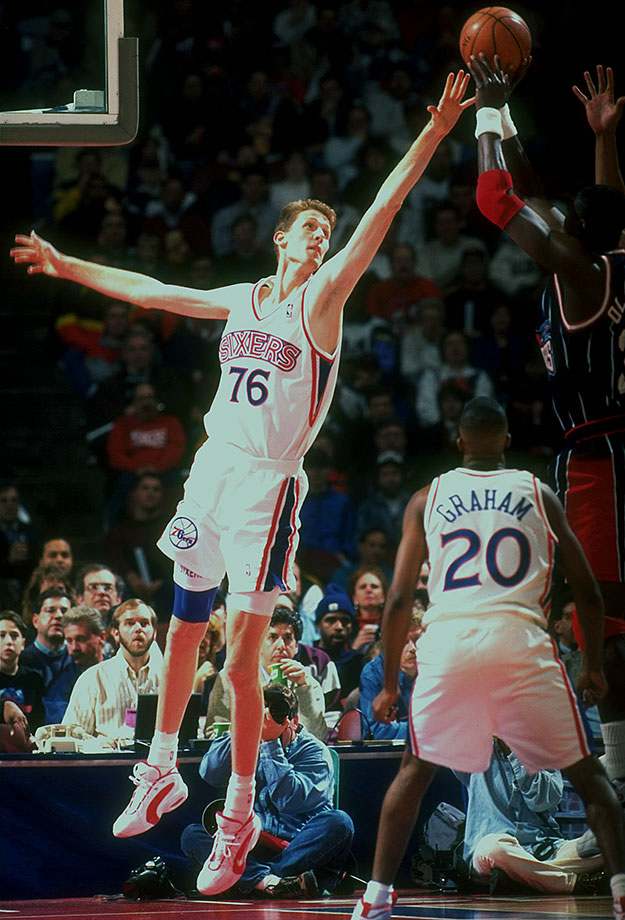 76-Shawn-Bradley-05734534.jpg